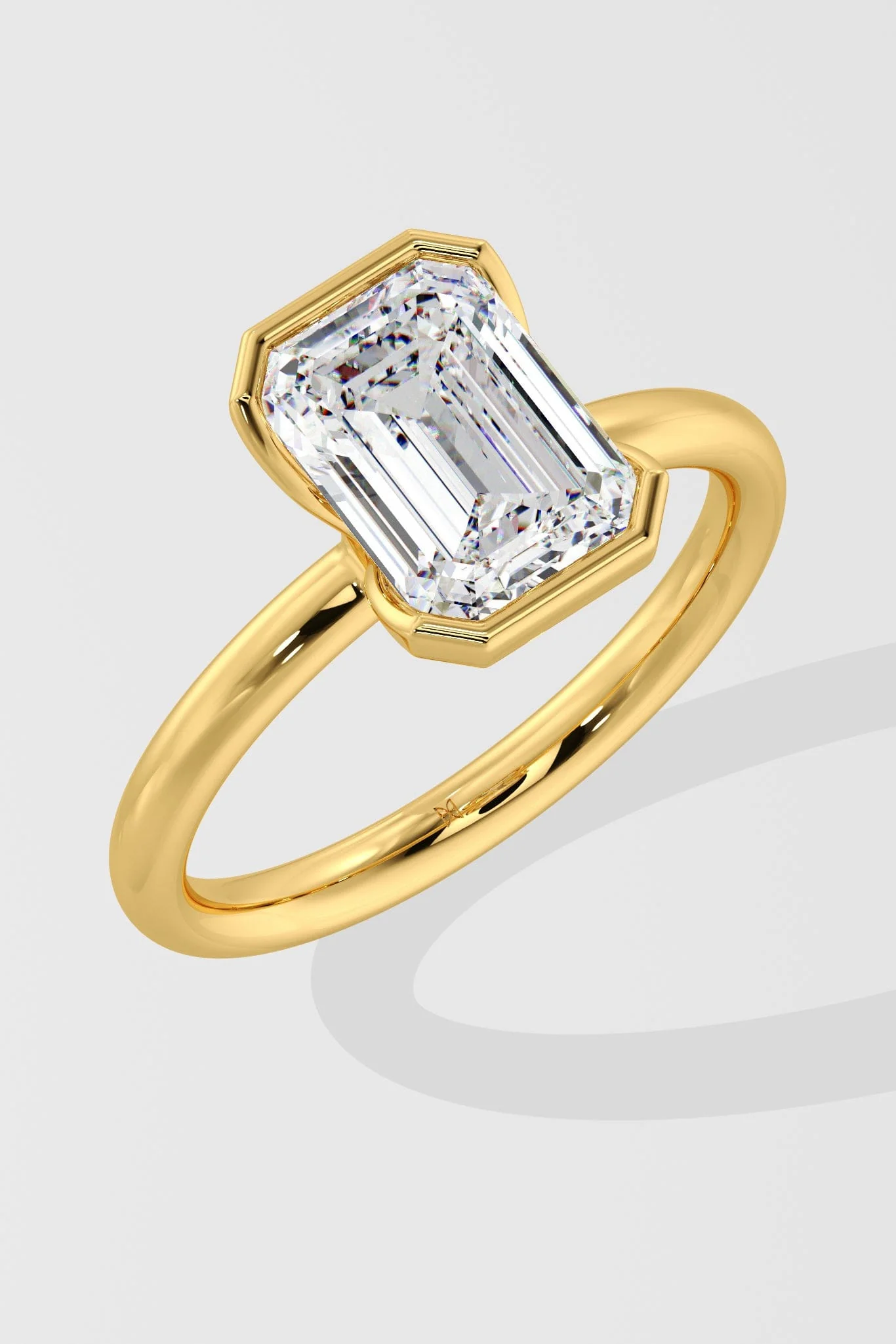 2.5 Ct Emerald Half Bezel Ring - Image 6